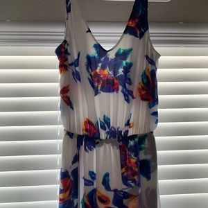 Show me your mumu Maxi dress white with flowers